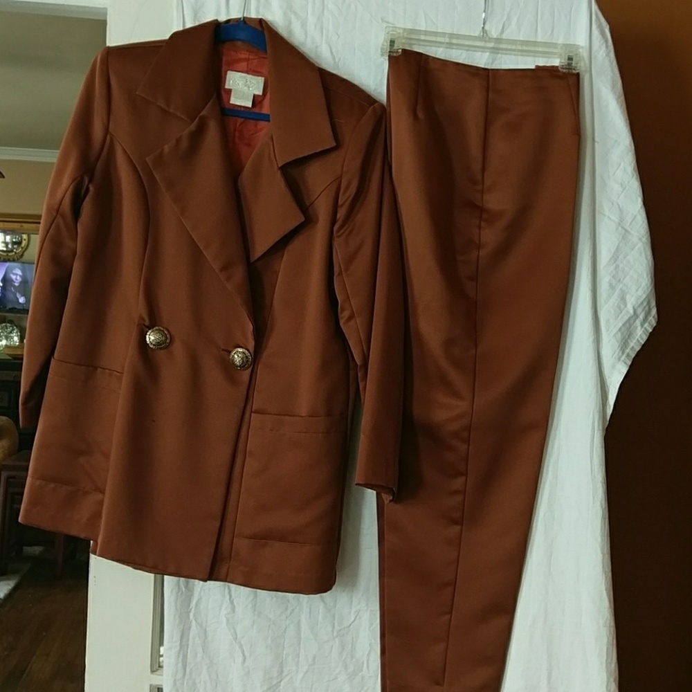 Cocktail pants suit, gently worn